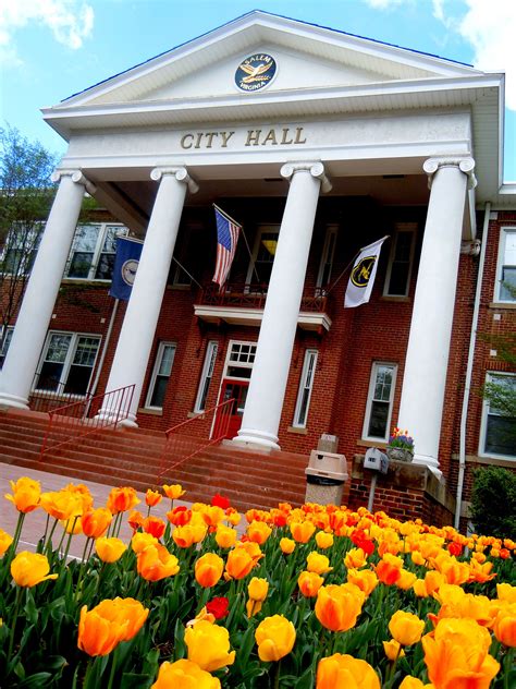 Salem, VA City Hall | Best places to live, Mountain town, Mountain homes