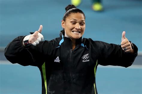 Valerie Adams Celebrates Her 2nd Placing In Rio 2016 New Zealand