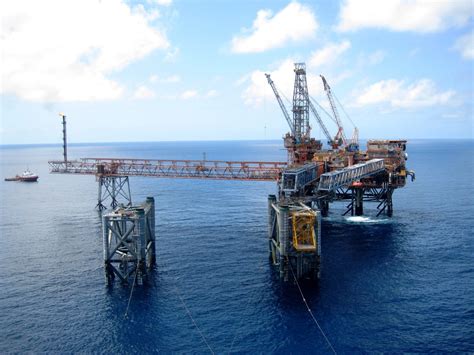 Murphy oil owns one of the best upstream assets among domestic oil and natural gas integrated companies and independent e&p group. Murphy Oil completes £1.6bn sale of Malaysian assets to PTTEP