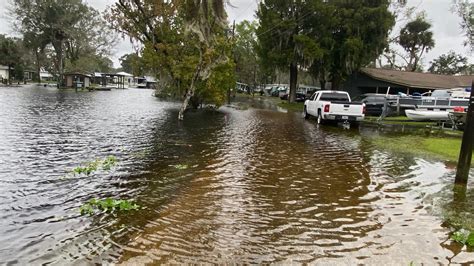 Hurricane Ian: Lake County worries about the rising St. Johns River