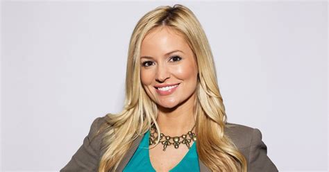 The Bachelorettes Emily Maynard Had Bells Palsy While Pregnant