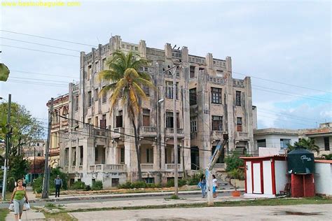 Art Deco Building Havana Vedado ⋆ Best Cuba And Havana Casas Particulares