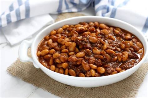 Healthy great northern beans recipes: Slow Cooker Baked Beans with Bacon - The Real Food Dietitians
