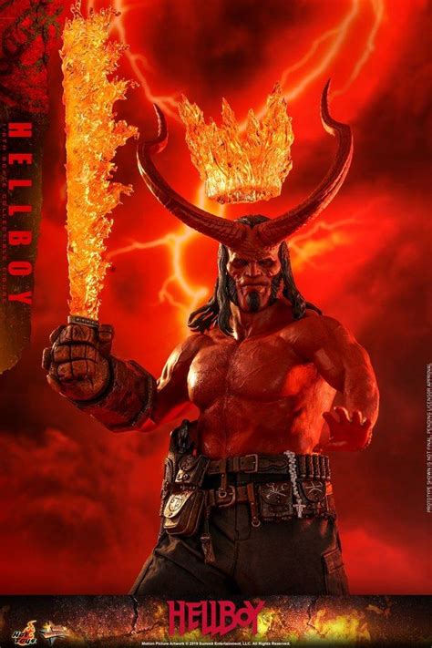 Hellboy 16th Scale Hellboy Figure From Hot Toys Hot Toys Horns