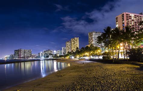 The Hottest Things To Do In Waikiki At Night