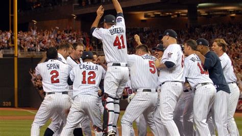 Thomes Shot Wins It For Twins Over White Sox 7 6 Mpr News
