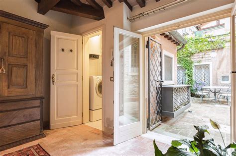 Quiet and Classy Venetian Home with Private Courtyard | Truly Venice