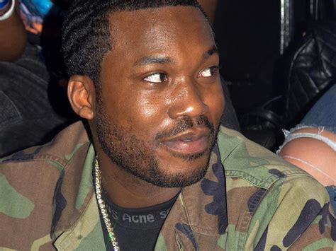 Despite intermittent releases, meek mill remains a big name in the rap game, his recent dreamchasers 3 mixtape being one of the more anticipated projects in recent memory. Petition Created Asking Pennsylvania Governor To ...