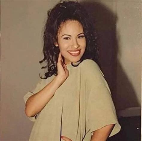 El viudo de selena quintanilla, chris pérez, se defendió de quienes creen que él y la familia mira también: 47acbebb1c227190d3039100da6adf0a-selena-quintanilla ...