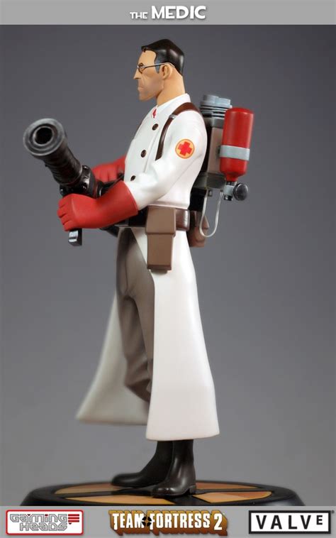 Team Fortress 2 The Red Medic Statue Gaming Heads