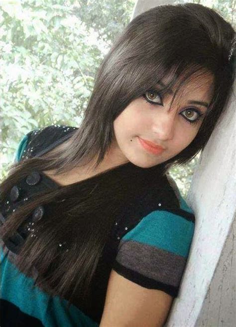 Beautiful Indian And Pakistani Girls Desi Indian School Girls Hot Photos