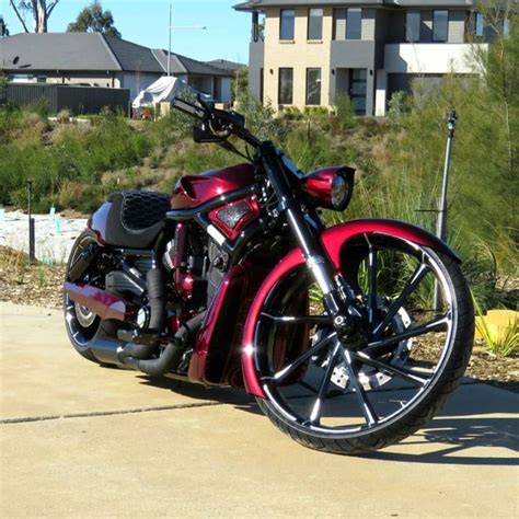 Harley Davidson® Vrod “big Wheel” By Curran Customs Custom