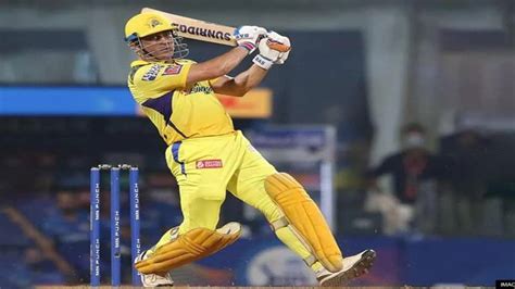 Ipl 2023 How Gautam Gambhir Played With Ms Dhoni Ego Irfan Pathan Told Interesting Story Of Ipl