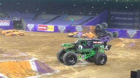 Monster Jam 2016 Grave Digger Freestyle Youtube