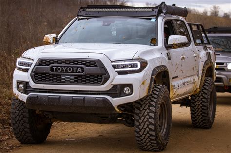 Taco Tuesday 3rd Gen Tacomas With High Clearance Viper Cut