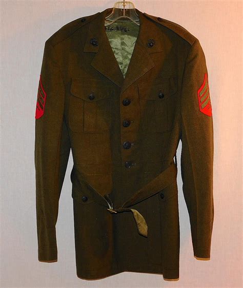 Bid Now Vintage Us Marine Corp Sargent Green Dress Jacket And Fatique