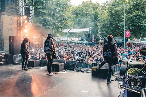 Jun 28, 2021 · sommer am kiez zieht's durch und geht in die vollen!. Fotos: Turbobier - Bochum Total 2017 - 06.07.2017