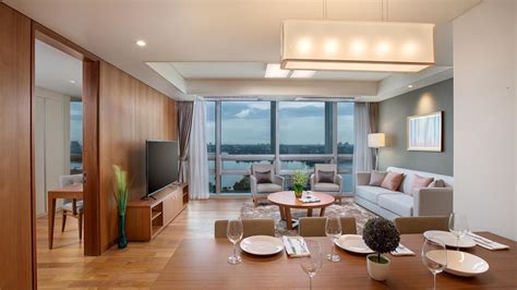 A children's playground and a sun terrace are available for guests at the berjaya times square is 200 yards from kl service apartments at times square, while dinner in the sky malaysia is 1.2 miles from the property. Serviced Apartments - 3 BEDROOM (Residential) | LOTTE ...