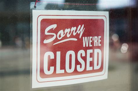 Sorry-Were-Closed-Sign-1180x906 - Lommen Abdo