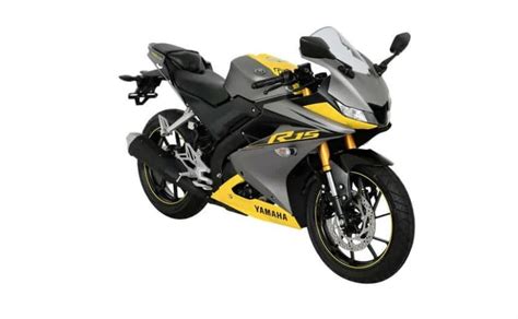 These new colours are black, yellow and black/blue. 2019 Yamaha R15 V3 Revealed In Thai Market; Gets New Colours