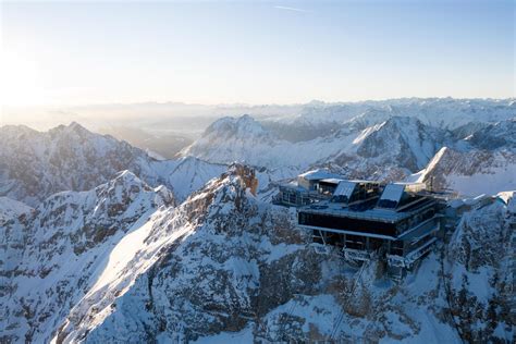 Aktuelle infos zu wetter & veranstaltungen sowie freie unterkünfte der region. Küchenchef bei Bayerische Zugspitzbahn Bergbahn AG in ...