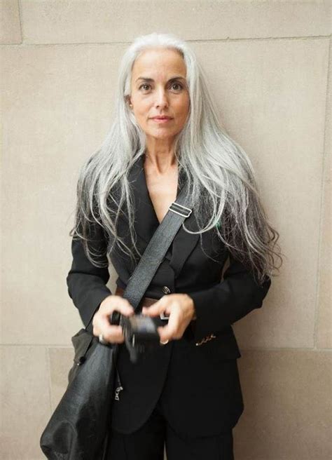 Beautiful Women Over 50 Beautiful Old Woman Yasmina Rossi Coiffure Hair Grey Hair