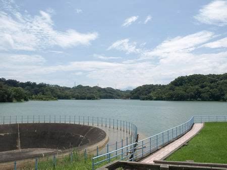 Jun 20, 2021 · 台灣今年遭遇56年來最大乾旱，供應新竹縣市、竹科半導體產業的寶山、寶二水庫蓄水率曾一度只剩下不到5%，新竹縣市也做好6月起「供五停二」的. 竹東圳寶山水庫生態記錄