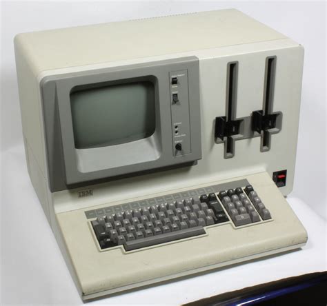 Personal Computer Ibm Model 5110 3 Circa 1980