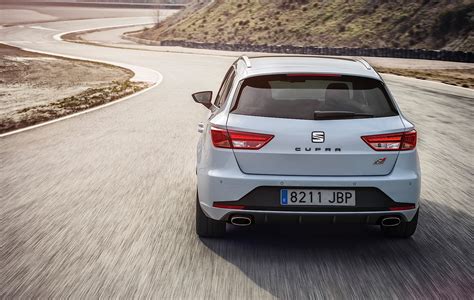Discover the all new seat leon 2020 with a sportier look, modern interiors and full connectivity for an enjoyable driving experience. SEAT Leon ST Cupra specs & photos - 2015, 2016, 2017, 2018 ...
