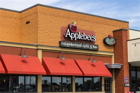 Applebees Made The Biggest Comeback In The Restaurant Industry By