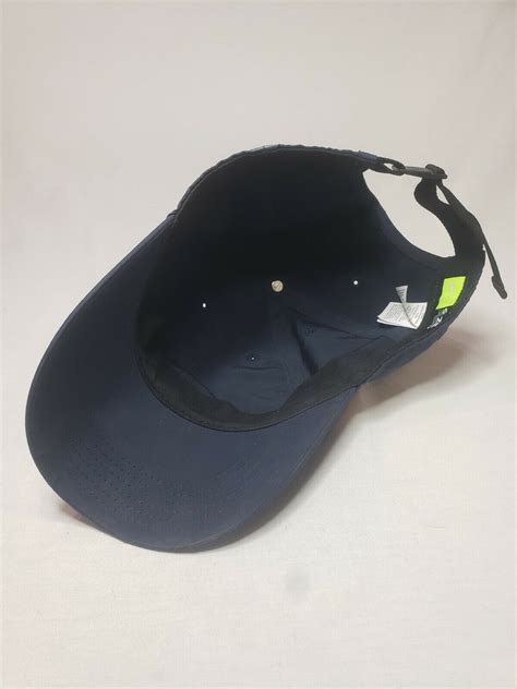 Nike Metal Swoosh S1ze Heritage 86 Strapback Hat Logo Gem