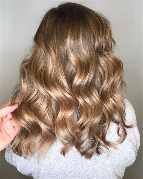 champagne hair color inspiration you ll be dying to try