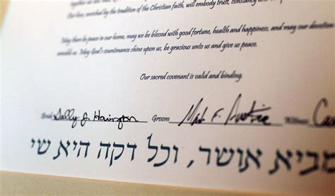 Non Jews Begin To Embrace Ketubah Wedding Tradition The New York Times