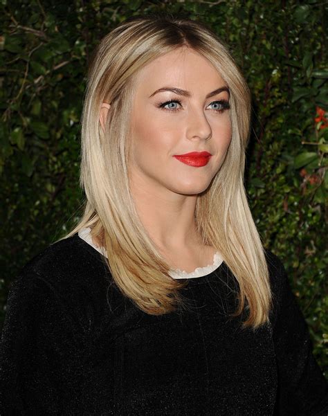 After Getting Engaged Julianne Hough Gets A Fresh Hair Color And
