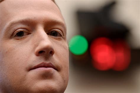 Zuckerberg Pierde 5900 Millones De Dólares En Las Horas Previas A La