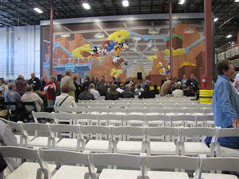 Into local food banks as part of the new community food. Second Harvest Food Bank's Dedication and Ribbon Cutting C ...