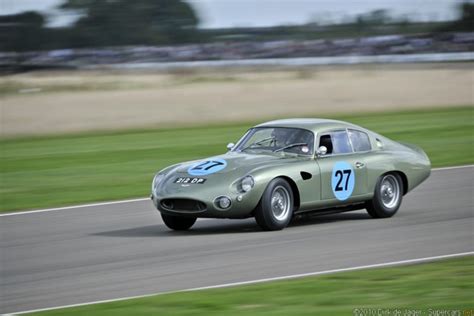 Classic Car Aston Martin Race Wallpapers Hd Desktop
