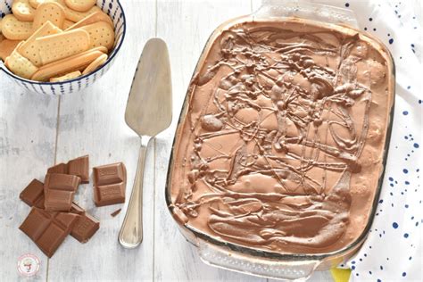 400 gr di gelato al cioccolato. Torta gelato con biscotti veloce | Ricetta | Ricette ...