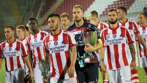 The event takes place on 11/12/2021 at 14:00 utc. Vicenza Calcio Ufficializzati i numeri di maglia | Vicenza