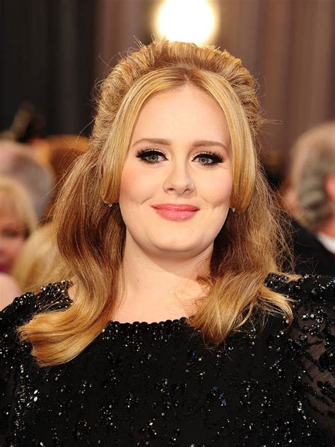 Die welt bietet ihnen news, bilder & infos zur britischen sängerin adele. Adele's album release expected to be pushed back to 2021 ...