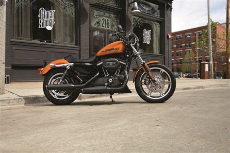 Check iron 883 specifications, mileage, images, 2 variants, 4 colours and read 152 user reviews. Motorrad Occasion Harley-Davidson Sportster XL 883 R ...