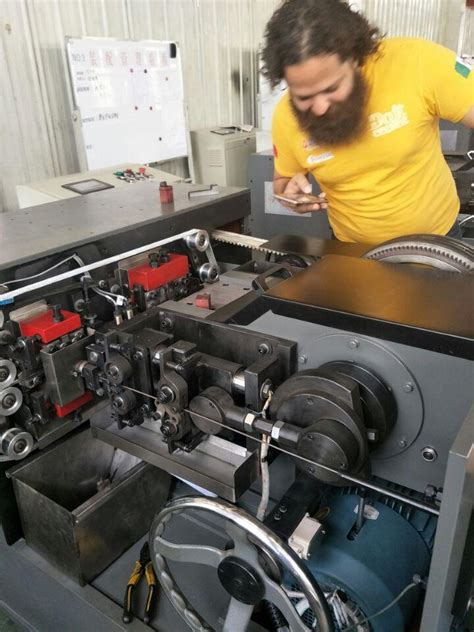 Consist of active and professional managers, who have much manufacturing and exporting experiences, our team surely deserves of your trust. China Customized Saudi Arabia Market Iron Wire Nails Makig Machine Manufacturers, Suppliers ...
