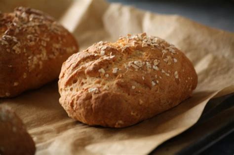Haferflocken- Joghurt -Brötchen Rezept