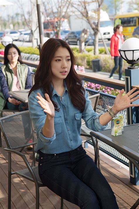 Park Shin Hye Denim On Denim Loving How Effortless It Looks Korean