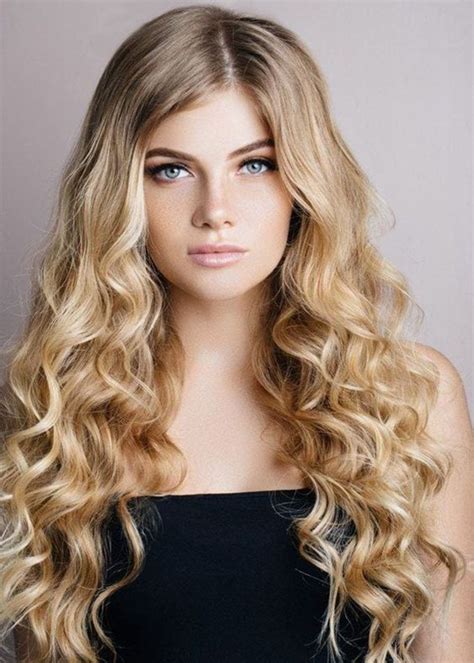 Womens Most Dazzling Curly Ombre Blonde Hairstyles Synthetic Hair Wigs