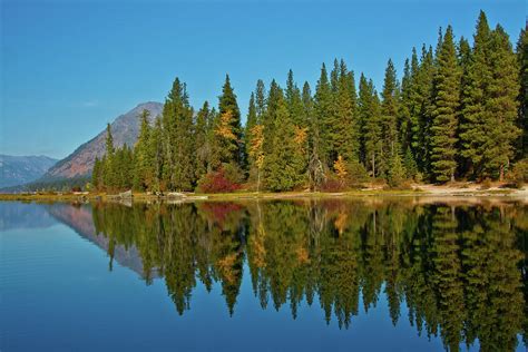 Autumn Reflections Lake Wenatchee Photograph By Michel Hersen Pixels
