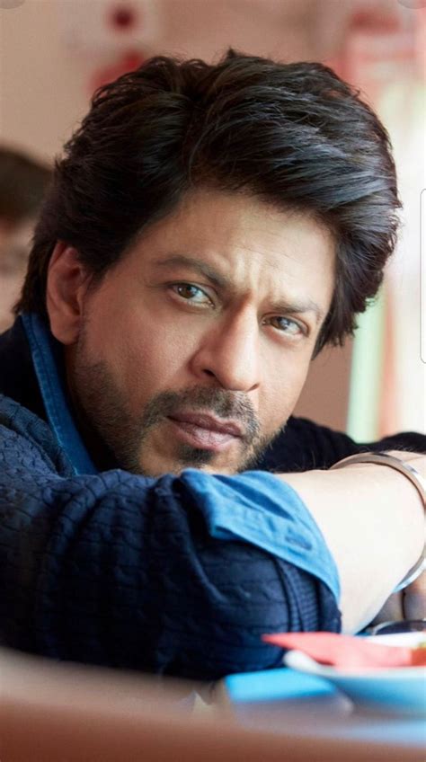 He was born to he was born in a very poor family, he was born to taj mohammad khan who was a businessman. micku image by Micky | Shahrukh khan family, Shahrukh khan ...