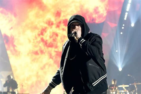 Eminem To Drop New Version Of The Slim Shady Lp Next Month Xxl