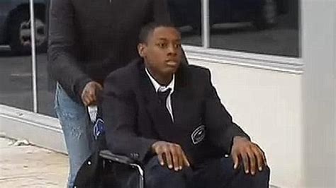 philadelphia teenager darrin manning suffers ruptured testicle during police pat down herald sun