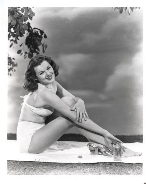 Barbara Hale Bathing Beauty Old Hollywood Stars Perry Mason Hollywood